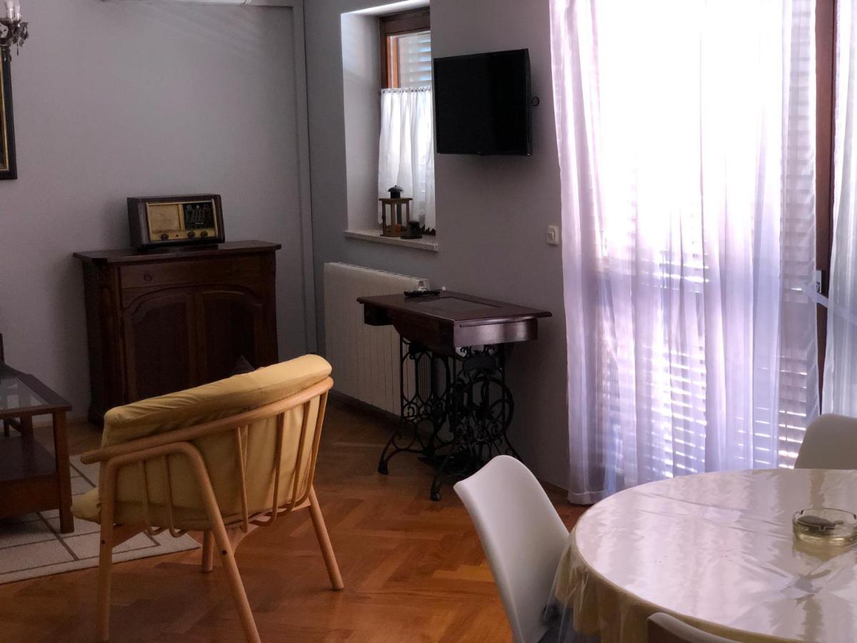 Apartmani Dubasnica Malinska Exterior foto